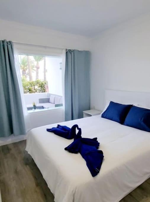 Playa Bastian First Line Of The Sea Appartement Costa Teguise Buitenkant foto